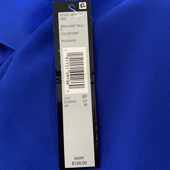 💕SALE Tahari ASL Ruffled Cold Shoulder Mini Dress - Picture 13 of 16